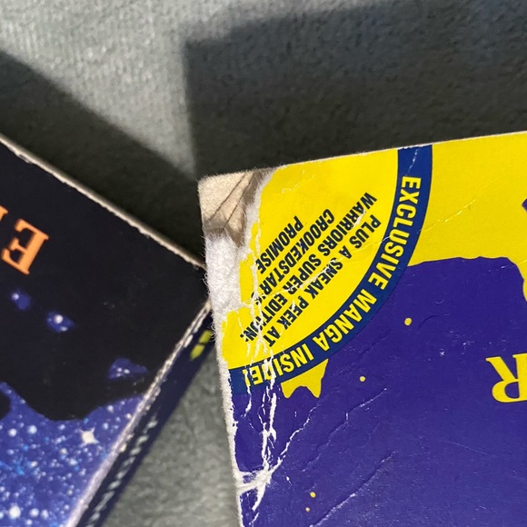 Warriors books group of three - Picture 2 of 5